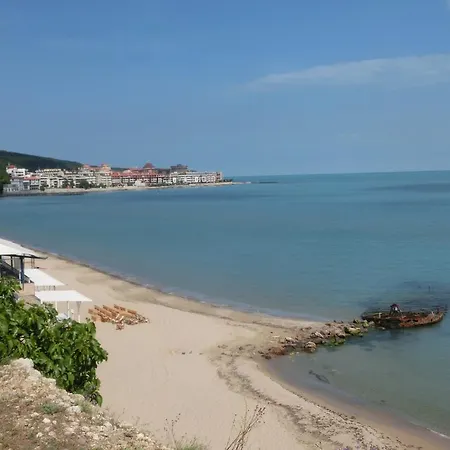 Апартаменты Studio Panorama With Pools And Beach, *